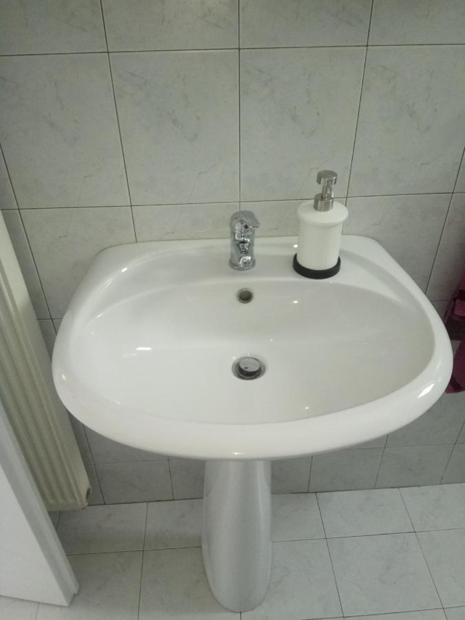 Blue Apartment Preveza Bagian luar foto