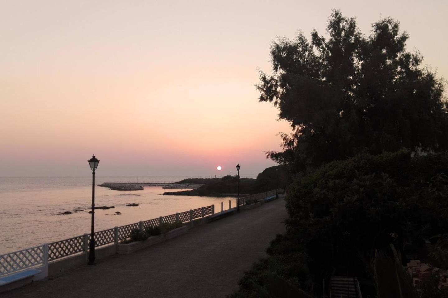 Blue Apartment Preveza Bagian luar foto